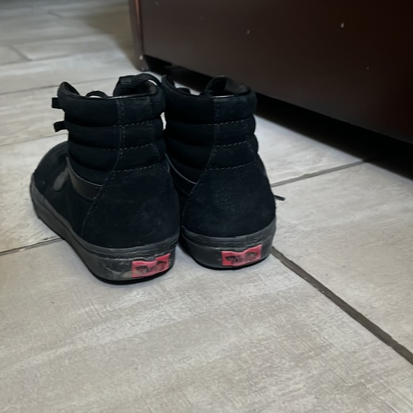 Vans High Top Sneaker - Picture 2 of 4